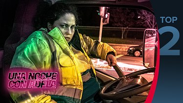 Una noche con Adela
