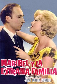 Maribel y la extraña familia